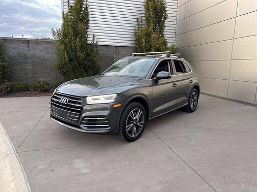 2020 Audi Q5 Premium Plus 55 TFSI e quattro S tronic
