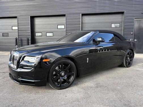 2018 Rolls-Royce Dawn Base