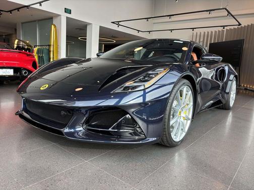 2025 Lotus Emira V6