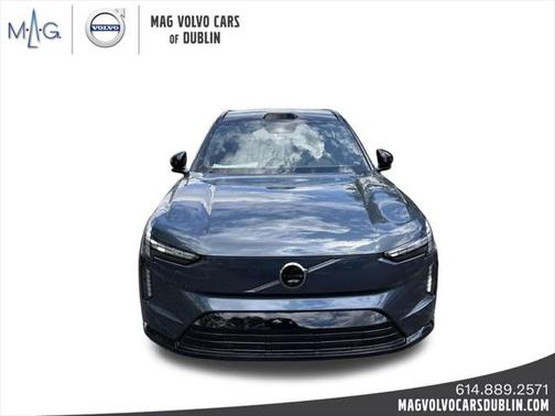2025 Volvo EX90 Twin Motor Performance Ultra 6-Seater