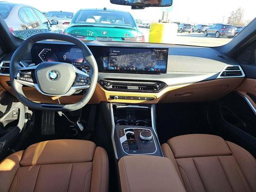 2025 BMW 330 xDrive