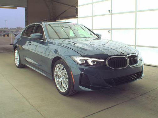 2025 BMW 330 xDrive