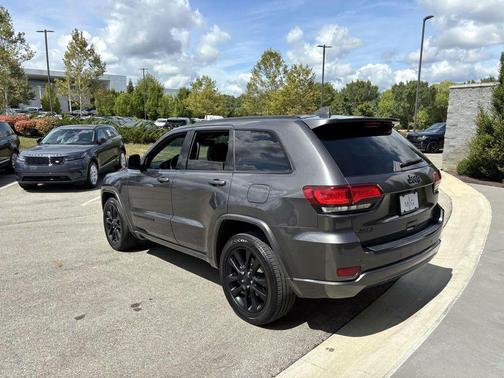 2018 Jeep Grand Cherokee Altitude