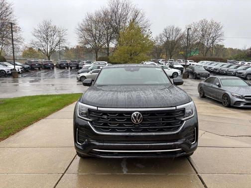 2026 Volkswagen Atlas Cross Sport 2.0T SEL Premium