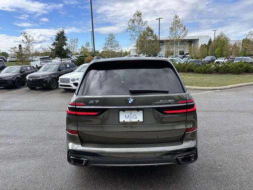 2026 BMW X7 xDrive40i