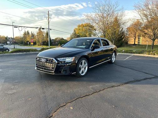2025 Audi A8 L 55 TFSI quattro Tiptronic