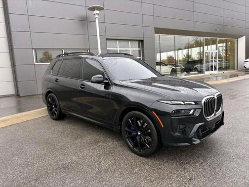 2023 BMW X7 xDrive40i