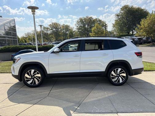 2026 Volkswagen Atlas 2.0T SE w/Technology 4MOTION