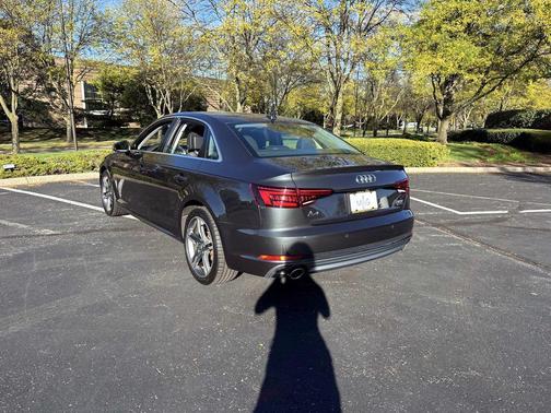 2018 Audi A4 2.0T Premium Plus
