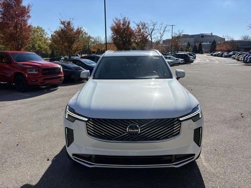 2026 Volvo XC90 B6 Ultra 7-Seater