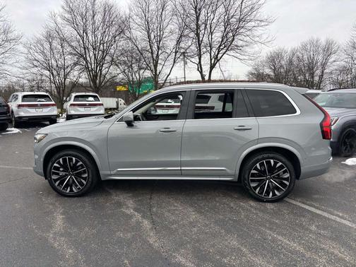 2026 Volvo XC90 B6 Ultra 7-Seater