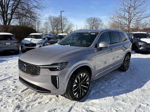 2026 Volvo XC90 B5 Plus 7-Seater