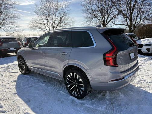 2026 Volvo XC90 B5 Plus 7-Seater