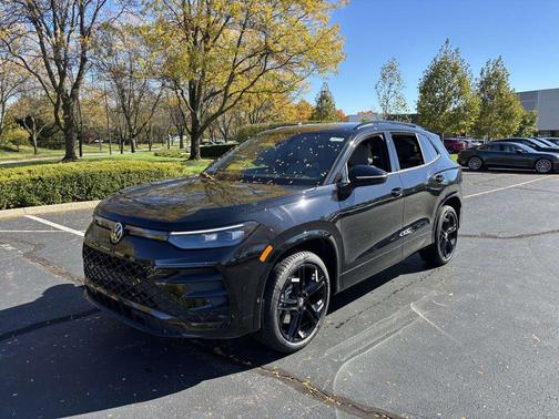 2025 Volkswagen Tiguan 2.0T SE R-Line Black 4MOTION