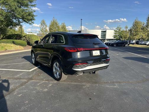 2025 Audi Q5 Premium Plus