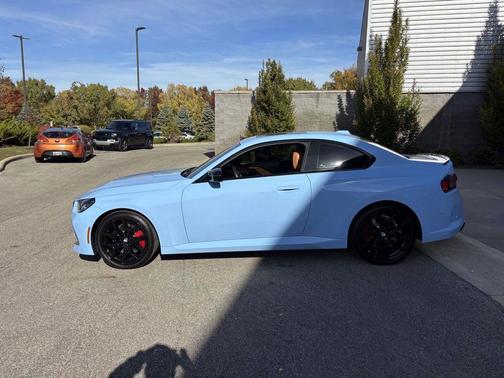 2025 BMW M240 i xDrive