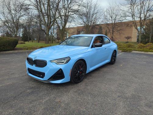 2025 BMW M240 i xDrive