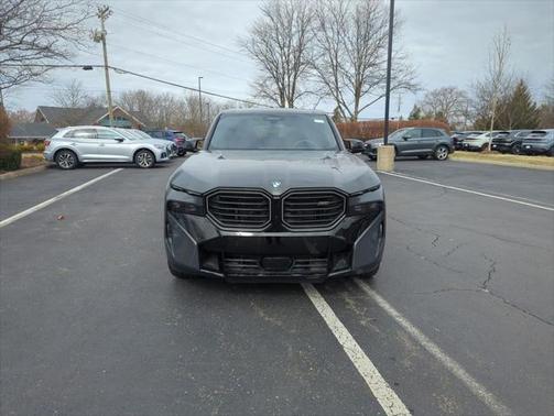 2024 BMW XM Base