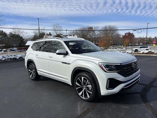 2026 Volkswagen Atlas 2.0T SEL Premium R-Line 4MOTION