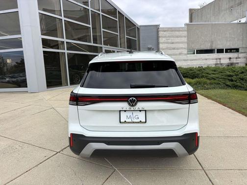 2026 Volkswagen Tiguan 2.0T S