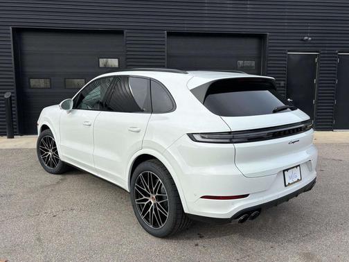 2026 Porsche Cayenne Cayenne