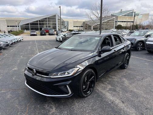 2026 Volkswagen Jetta 1.4T SE