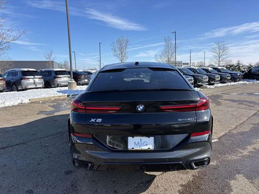 2026 BMW X6 xDrive40i