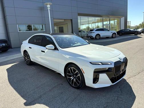 2024 BMW 740 i xDrive