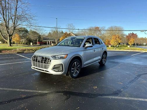 2021 Audi Q5 45 Premium Plus