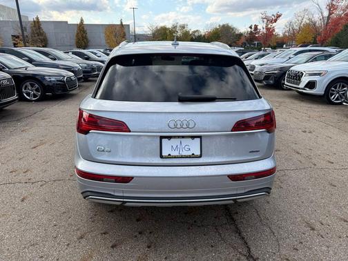 2021 Audi Q5 45 Premium Plus