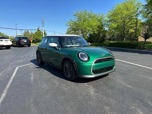2025 MINI Hardtop Cooper