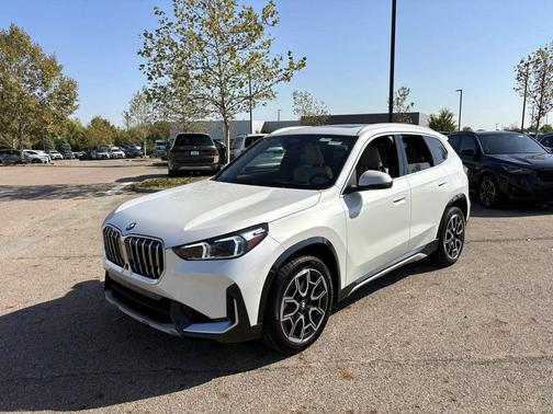 2025 BMW X1 xDrive28i