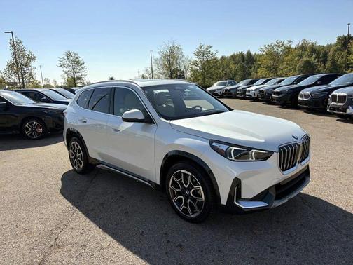 2025 BMW X1 xDrive28i