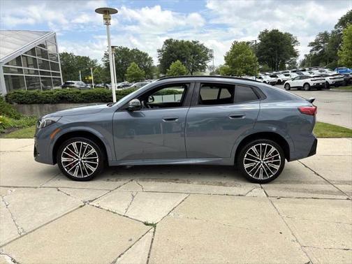2025 BMW X2 xDrive28i