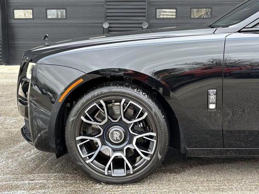 2022 Rolls-Royce Ghost Black Badge