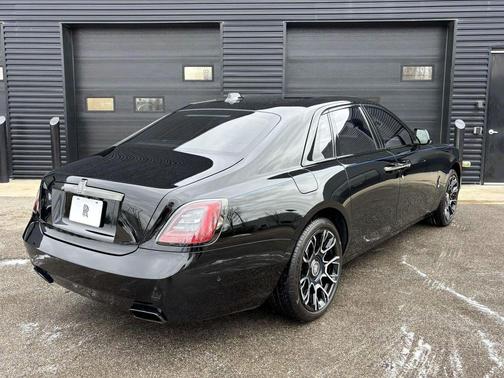 2022 Rolls-Royce Ghost Black Badge