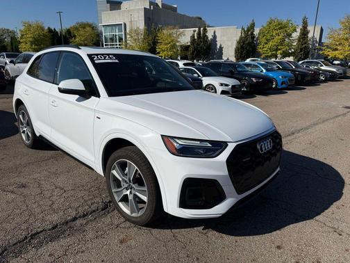 2025 Audi Q5 45 S line Premium