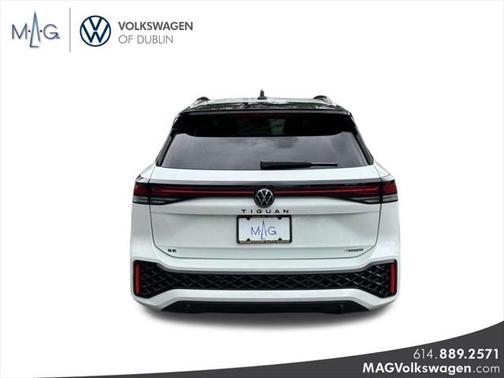 2025 Volkswagen Tiguan 2.0T SE R-Line Black 4MOTION