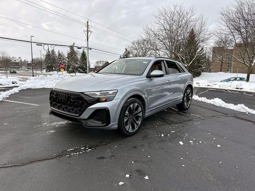 2025 Audi Q8 55 Premium Plus