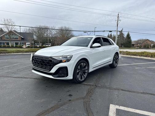 2026 Audi Q8 55 Premium Plus