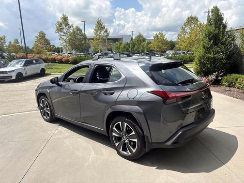 2023 Lexus UX 250h Base