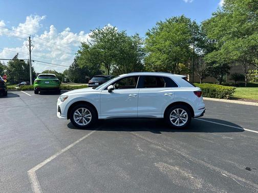 2025 Audi Q3 45 S line Premium Plus