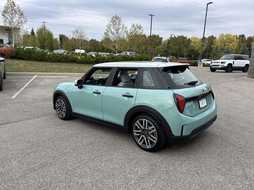 2026 MINI Hardtop Cooper S