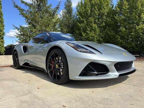 2025 Lotus Emira V6