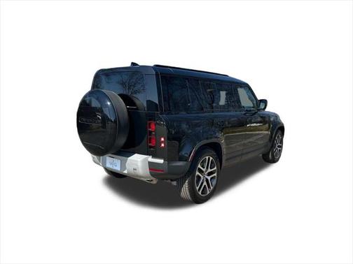 2025 Land Rover Defender 110 P400 S