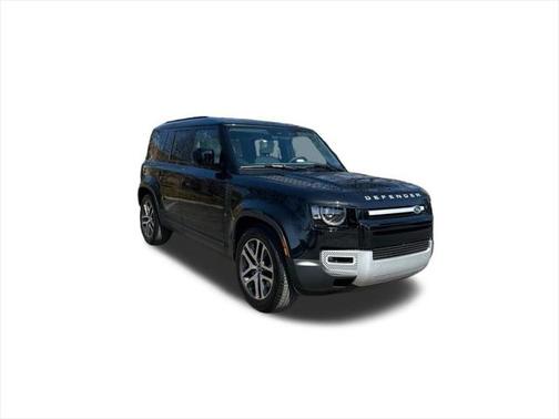 2025 Land Rover Defender 110 P400 S