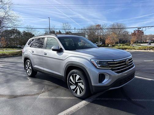 2026 Volkswagen Atlas 2.0T SE w/Technology 4MOTION