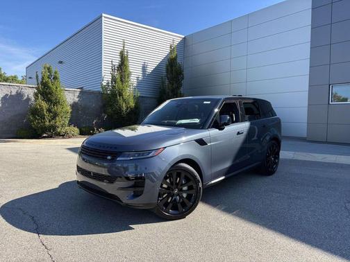 2025 Land Rover Range Rover Sport SE