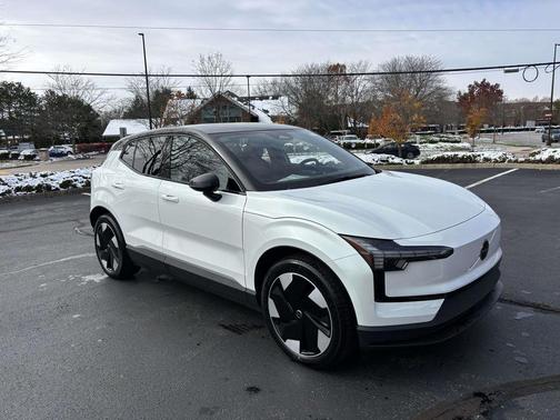 2026 Volvo EX30 Plus