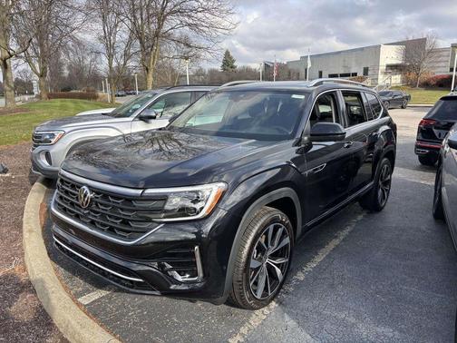 2026 Volkswagen Atlas 2.0T SEL Premium R-Line 4MOTION